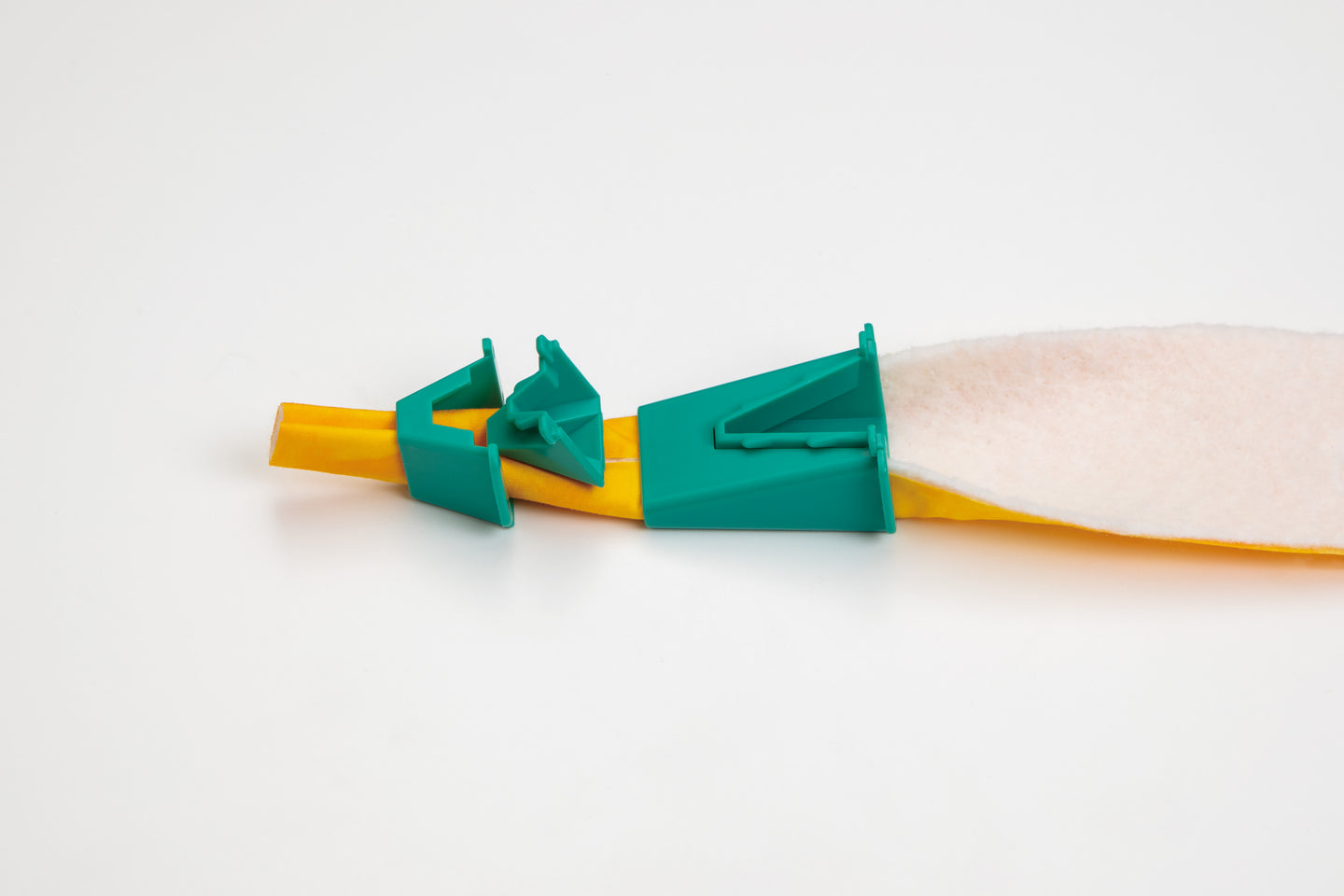 4022-Fabric Tube Maker