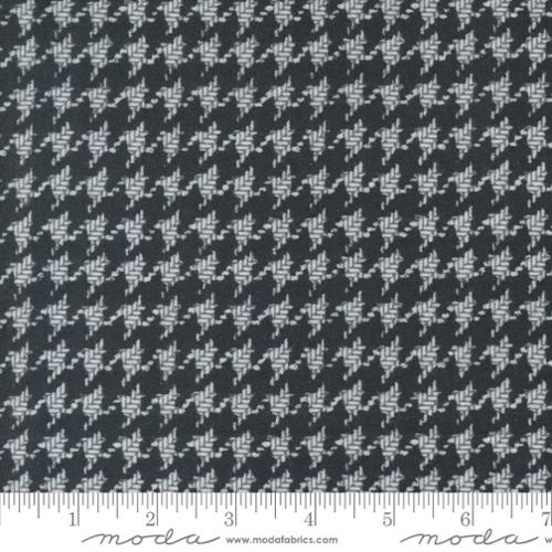 49270 16F Farmhouse Flan III Black Top Ro