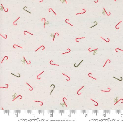 39047 11 Purrfect Christmas        Pearl