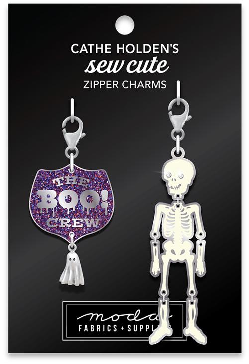 CH179 Skeleton Boo Badge Zip Pull