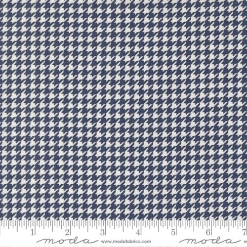 37702 19 Delightfully Yours         Navy