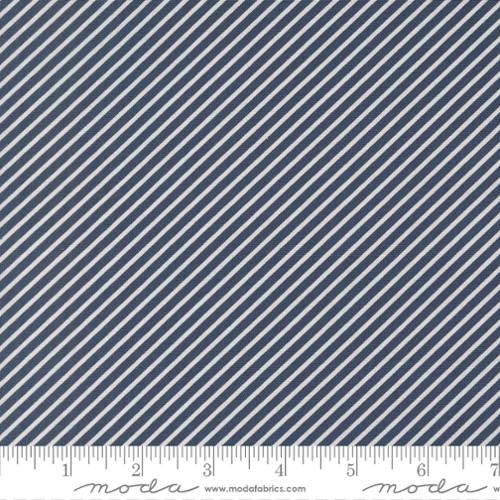 37708 19 Delightfully Yours         Navy