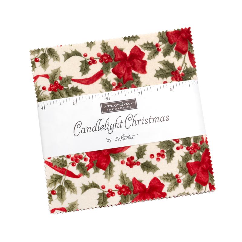 44420PP Candlelight Christmas Charm