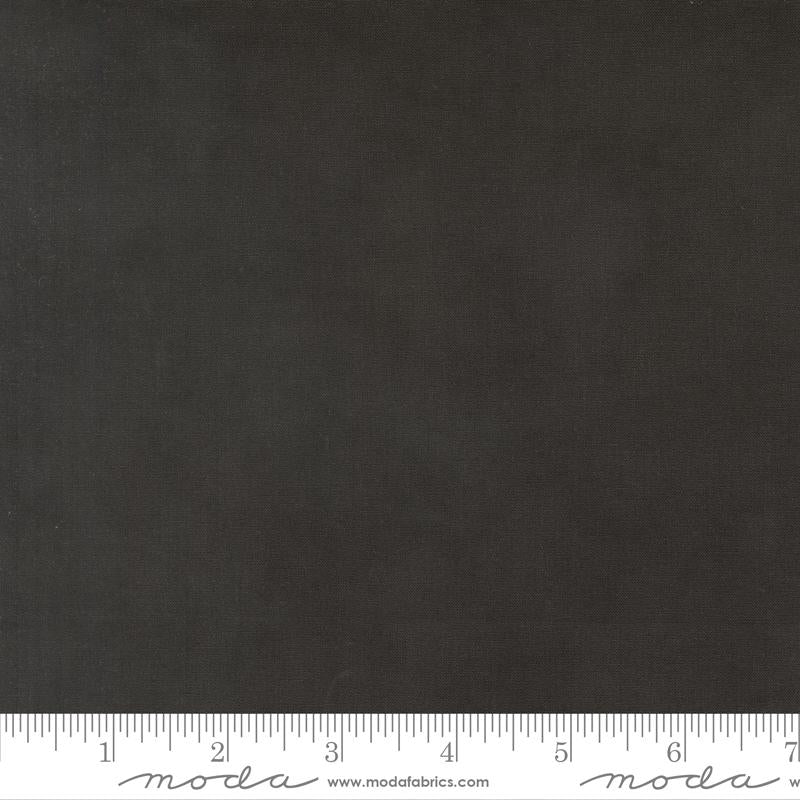 44019 56 Candlelight Christmas Ebony