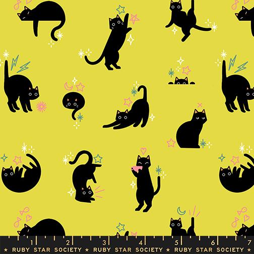 RS5193 11 Freaky Familiars Citron