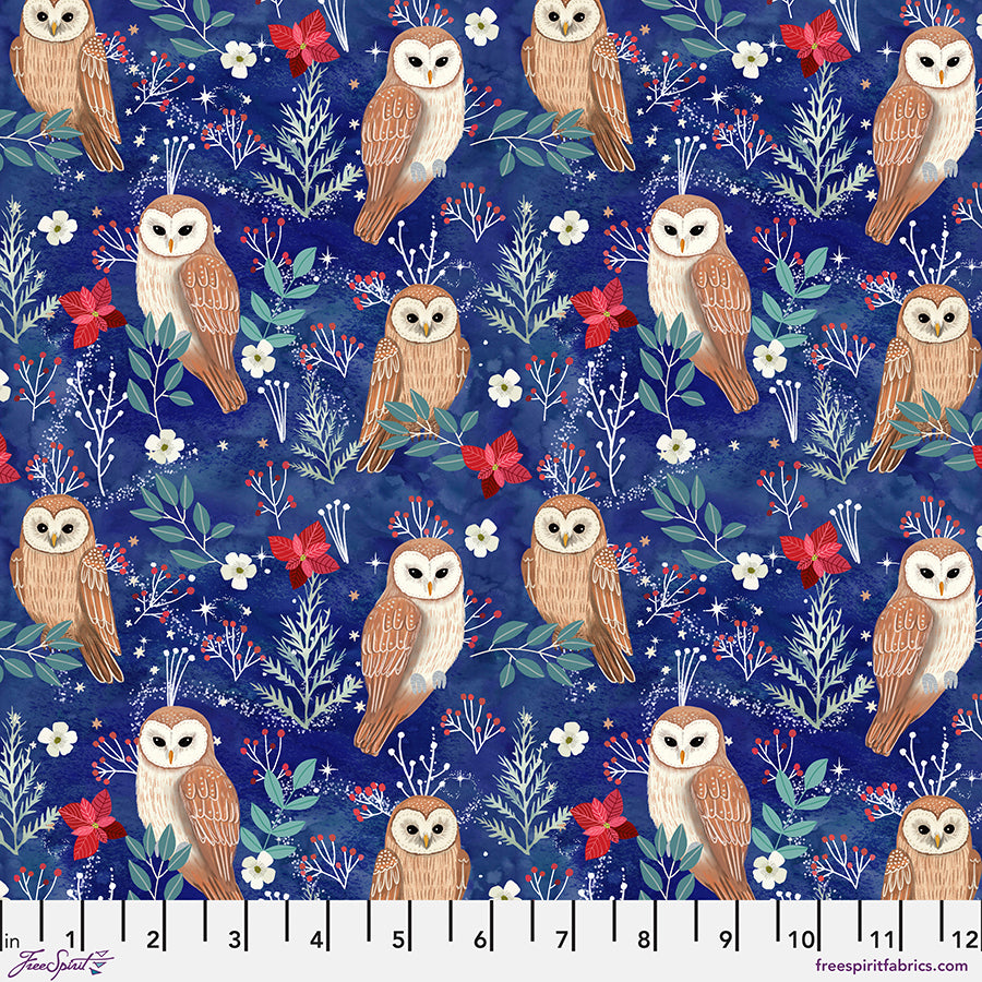 PWMC089.XBLUE Owl Magic - Blue || Christmas Cabin