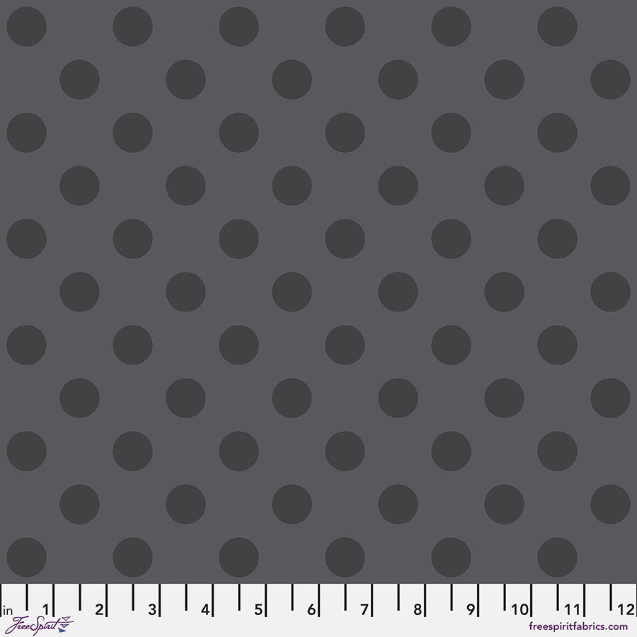 PWTP118.CARBON || Pom Pom - Carbon || True Colors Graywork