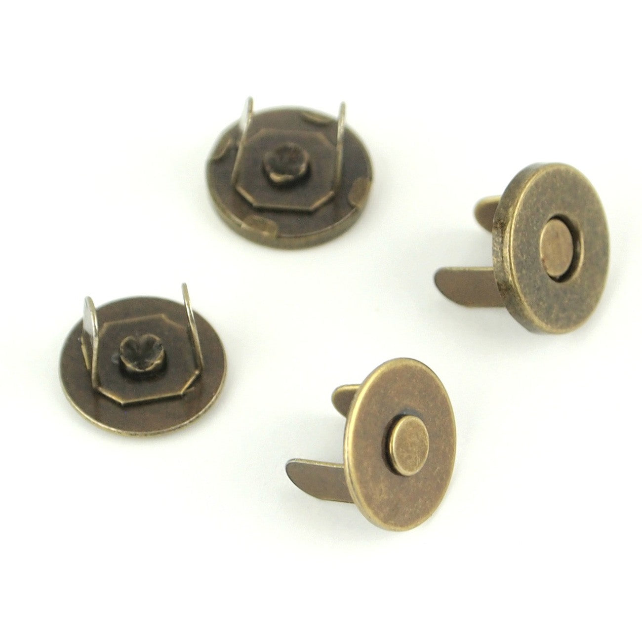 STS175A Two Antique Gold 1/2in Magnetic Snaps