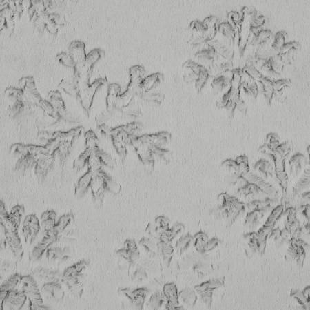 LCSNOWFLAKESILVER Silver Luxe Cuddle Snowflake- 1 YARD