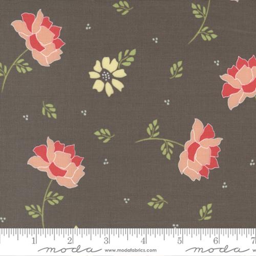 37630 21 Emma Flourish          Charcoal