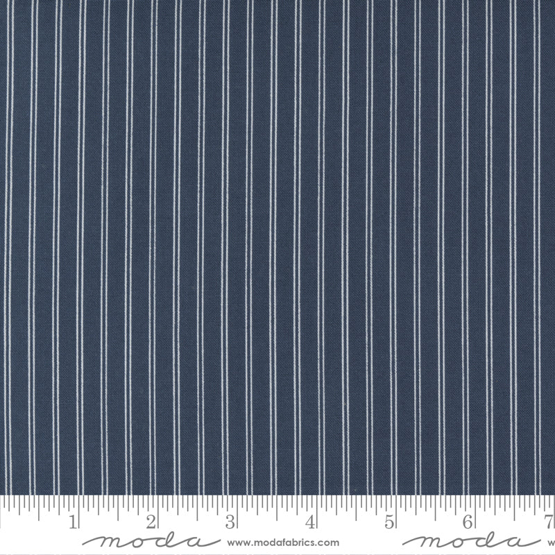 55267 13 Nantucket Summer           Navy