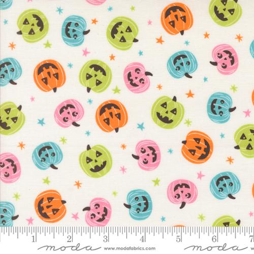 22482 11 Fab Boo Lous            Ghostly