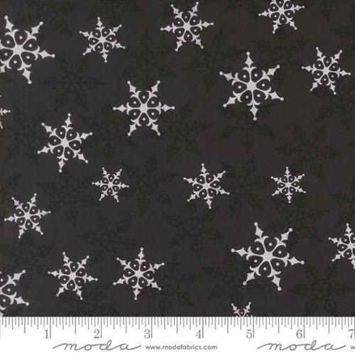 56134 18 Winter Friends   Charcoal Black