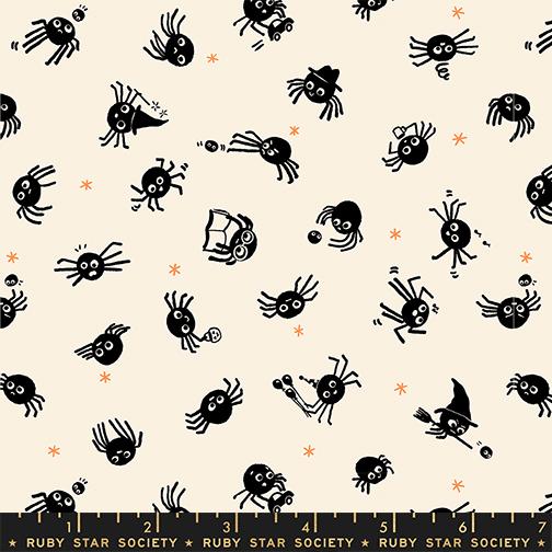 RS5191 11 Freaky Familiars        Natural
