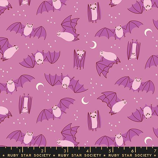 RS5194 13 Freaky Familiars     Heliotrope