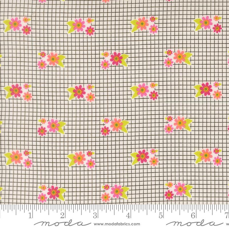 28102 11 Makers Delight            White