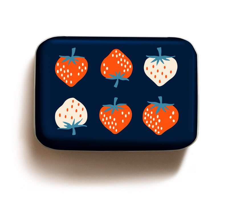 RS 7098 Strawberry Tin 4" x 3"